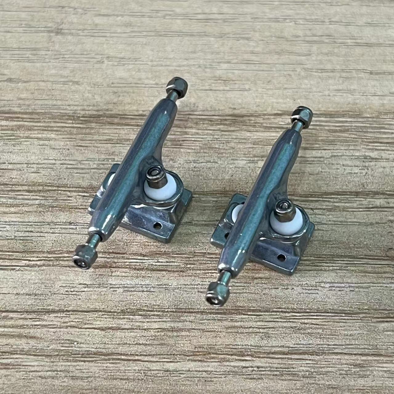 Wholesale Leefai 4.0/G4 Trucks Raw Metal Regular 26/29/32/34/36mm