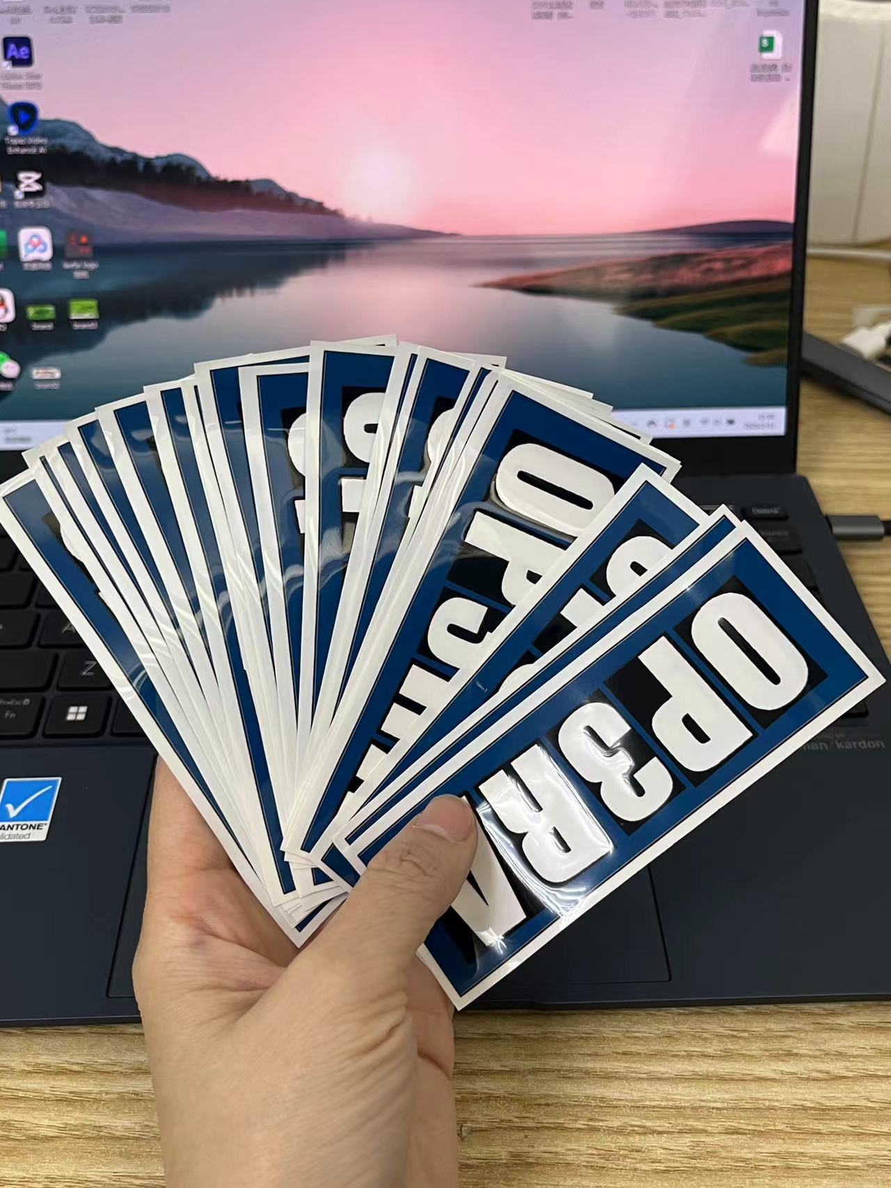 320pcs  Real Wear Heat Transfer Graphic film for fingerboard deck