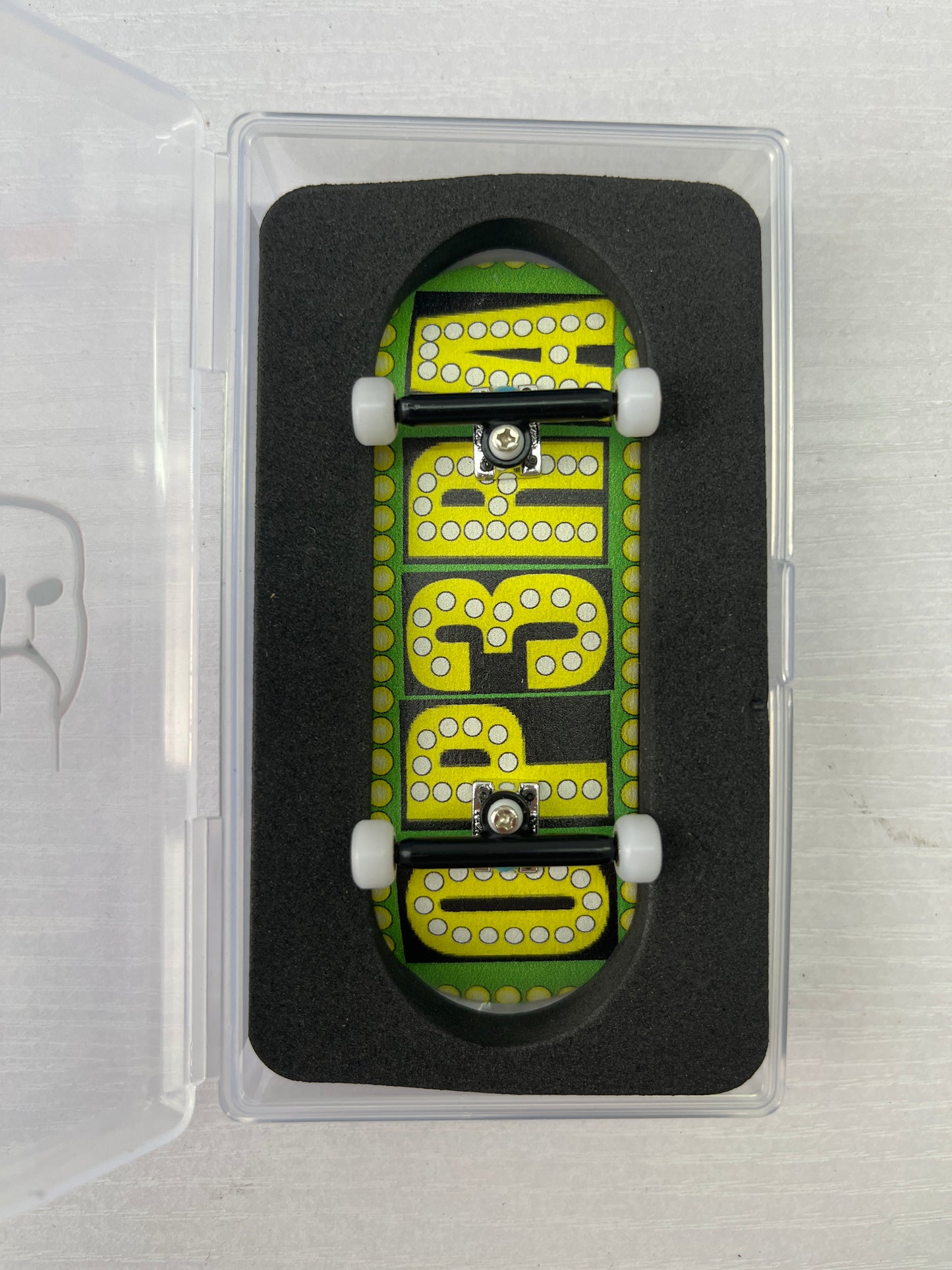 Op3ra V2 Fingerboard Complete Plastic box Package 34*96mm