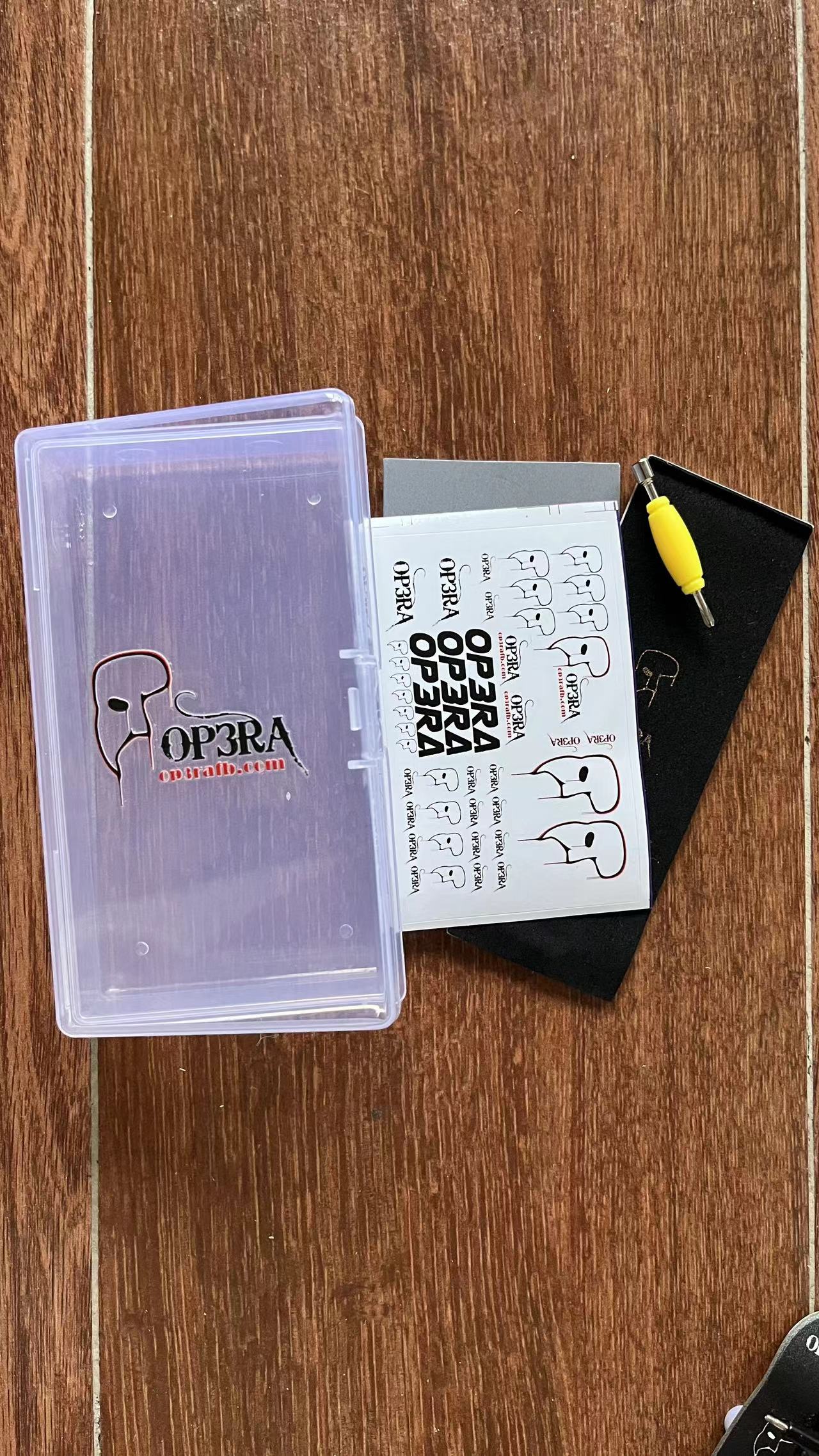 Op3ra V2 Fingerboard Complete Plastic box Package 34*96mm