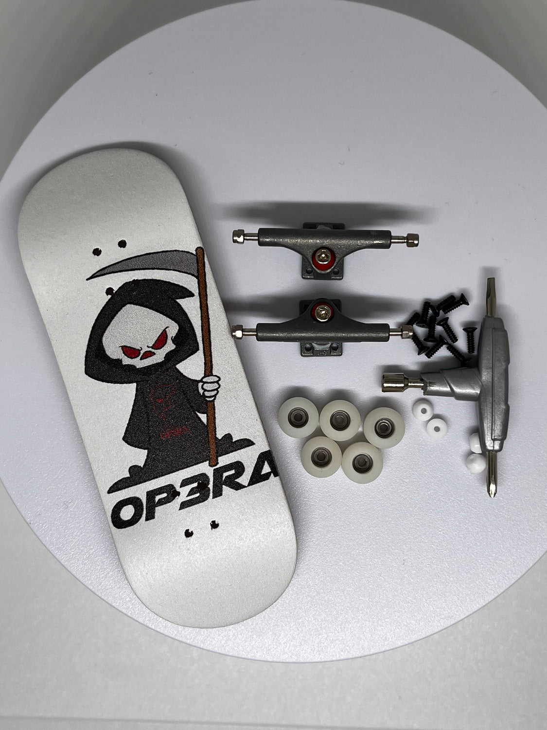 Op3ra Pro Fingerboard Complete 34 * 96mm - The Grim Edition