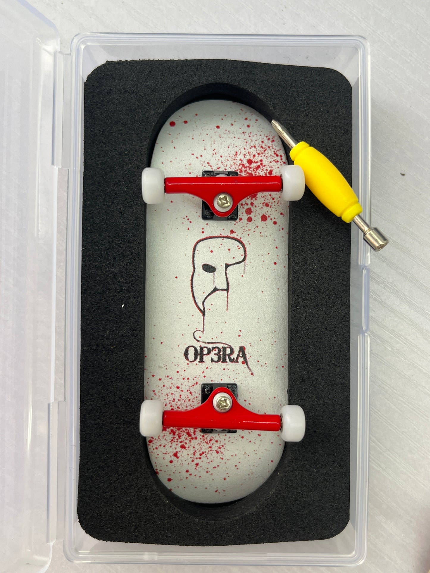 Op3ra V2 Fingerboard Complete Plastic box Package 34*96mm