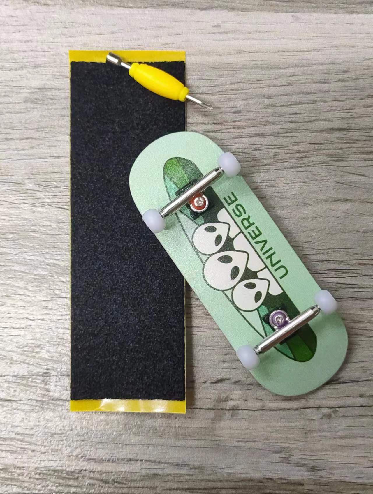 Leefai Fingerboard Complete Handmade Maples Wood 34mm x 96mm UV printing artwork (SHIP FROM U.S)