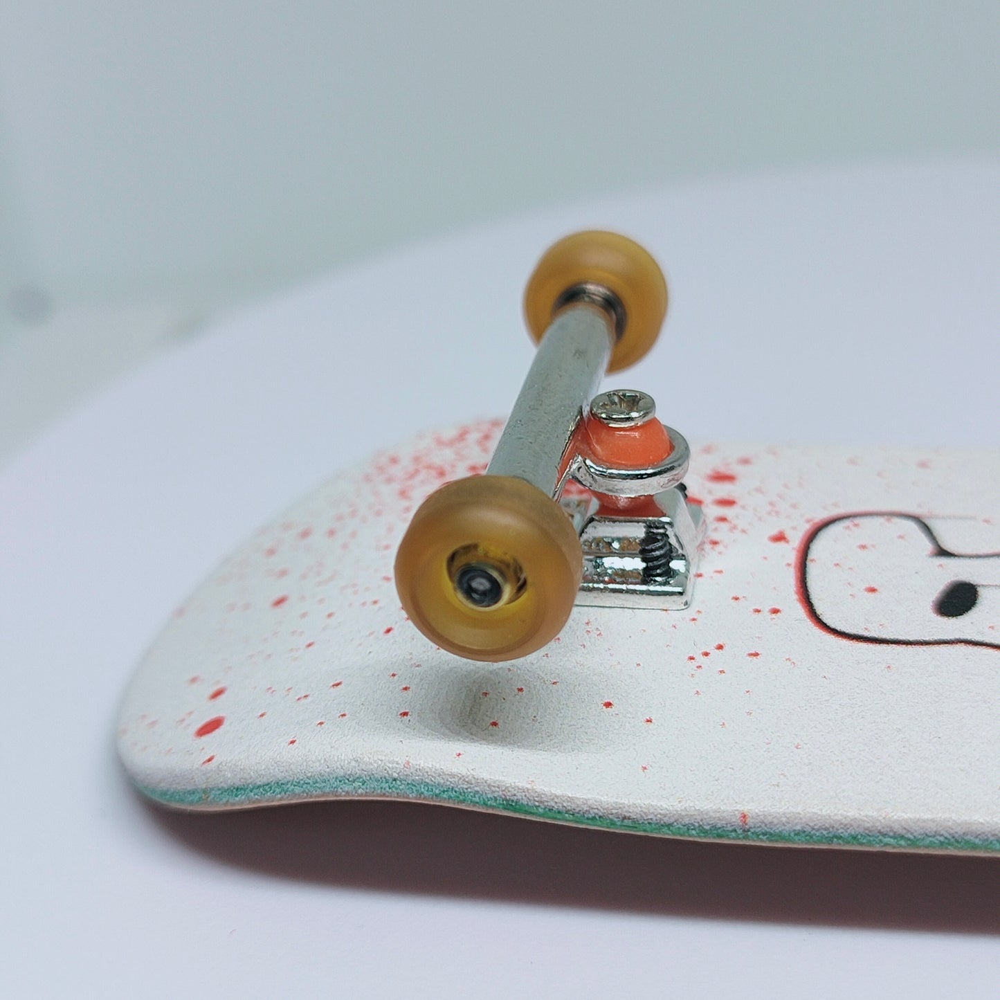 Clear Amber Urethane Pro Fingerboard Wheels 7.8*4.8mm