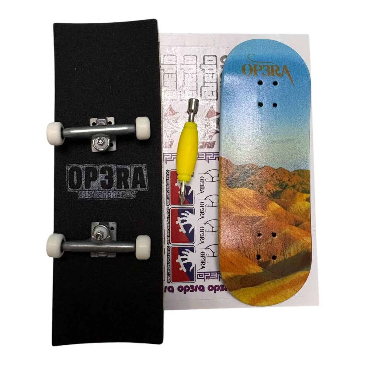 Pro Fingerboard Complete 32/34X96mm with G4 trucks in Raw & 65d white wheels - wonderwild series
