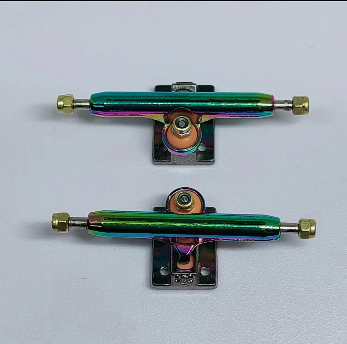 LEEFAI Trucks Pro Fingerboard Trucks 29/32/34/36 mm G4 – Kingpin en métal brut inversé avec matériel (29 mm