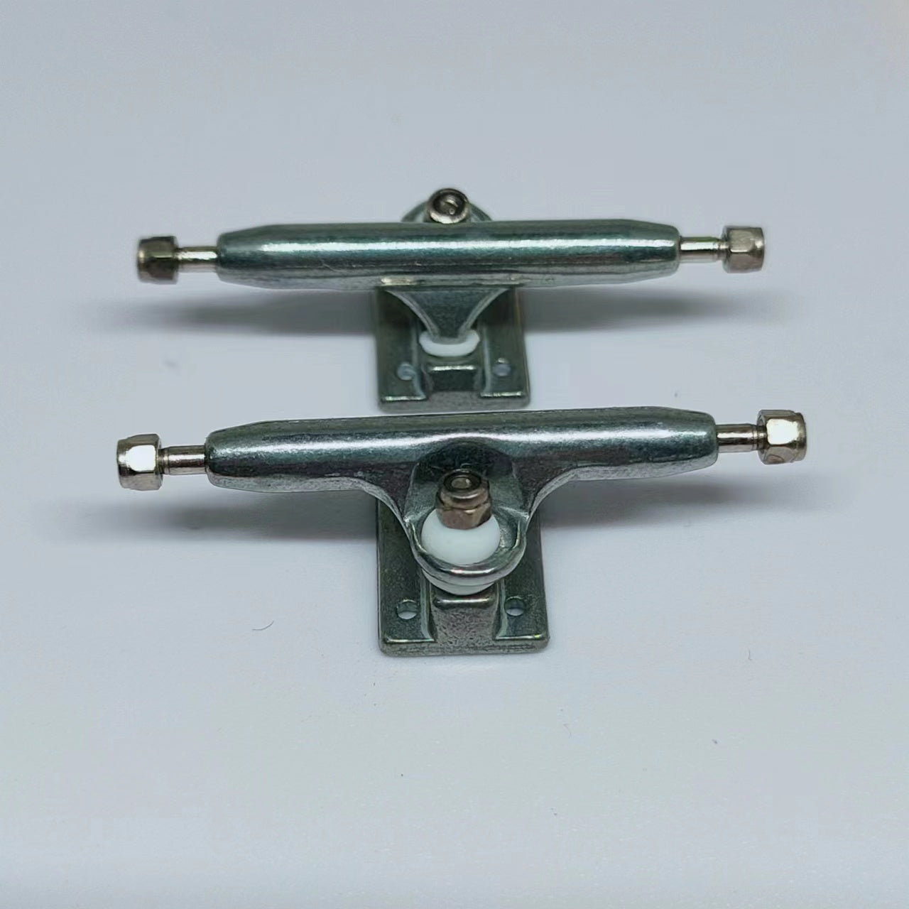Wholesale Leefai 4.0 Trucks Raw Metal Regular 29/32/34/36mm