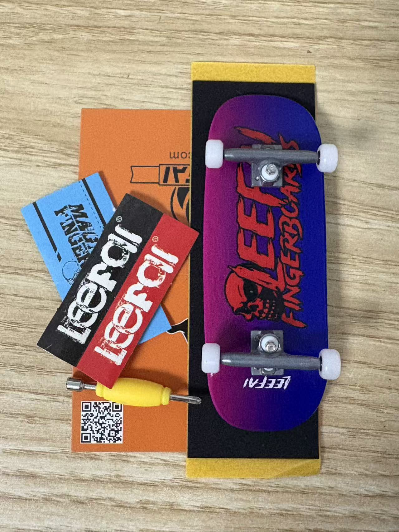 Fingerboard Complete with G4/op3ra engraved v1 trucks and CNC wheels-34*96mm -Op3ra V2