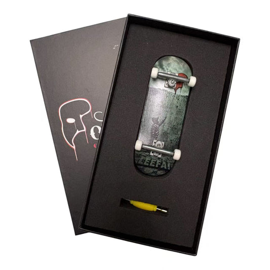 Pro Fingerboard Complete with G4 trucks &65d wheels-32x96mm OP3RA -Makstring