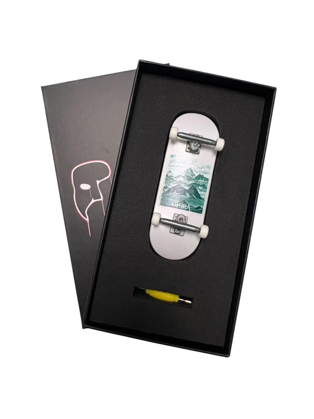 Pro Fingerboard Complete 32/34X96mm with G4 trucks in Raw & 65d white wheels - wonderwild series