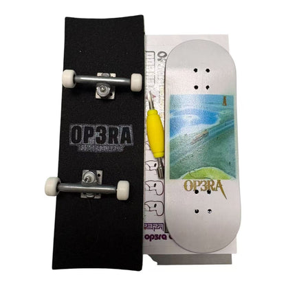 Pro Fingerboard Complete 32/34X96mm with G4 trucks in Raw & 65d white wheels - wonderwild series